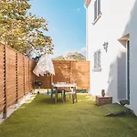 Branda Holiday home *
